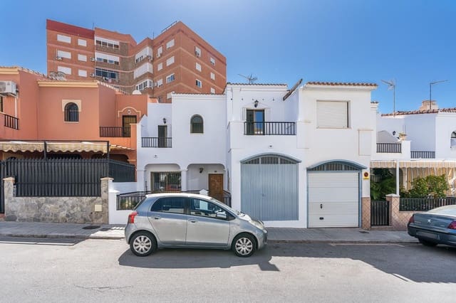 4 sovrum Radhus till salu i Motril - 269 000 € (Ref: 10102561)