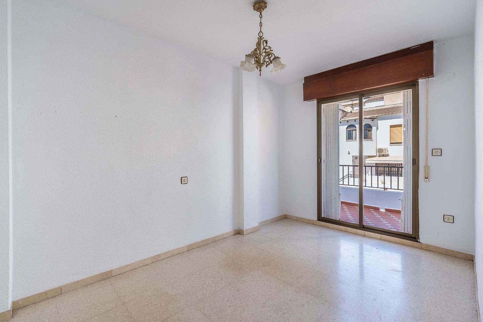 4 sovrum Radhus till salu i Motril - 269 000 € (Ref: 10102561)