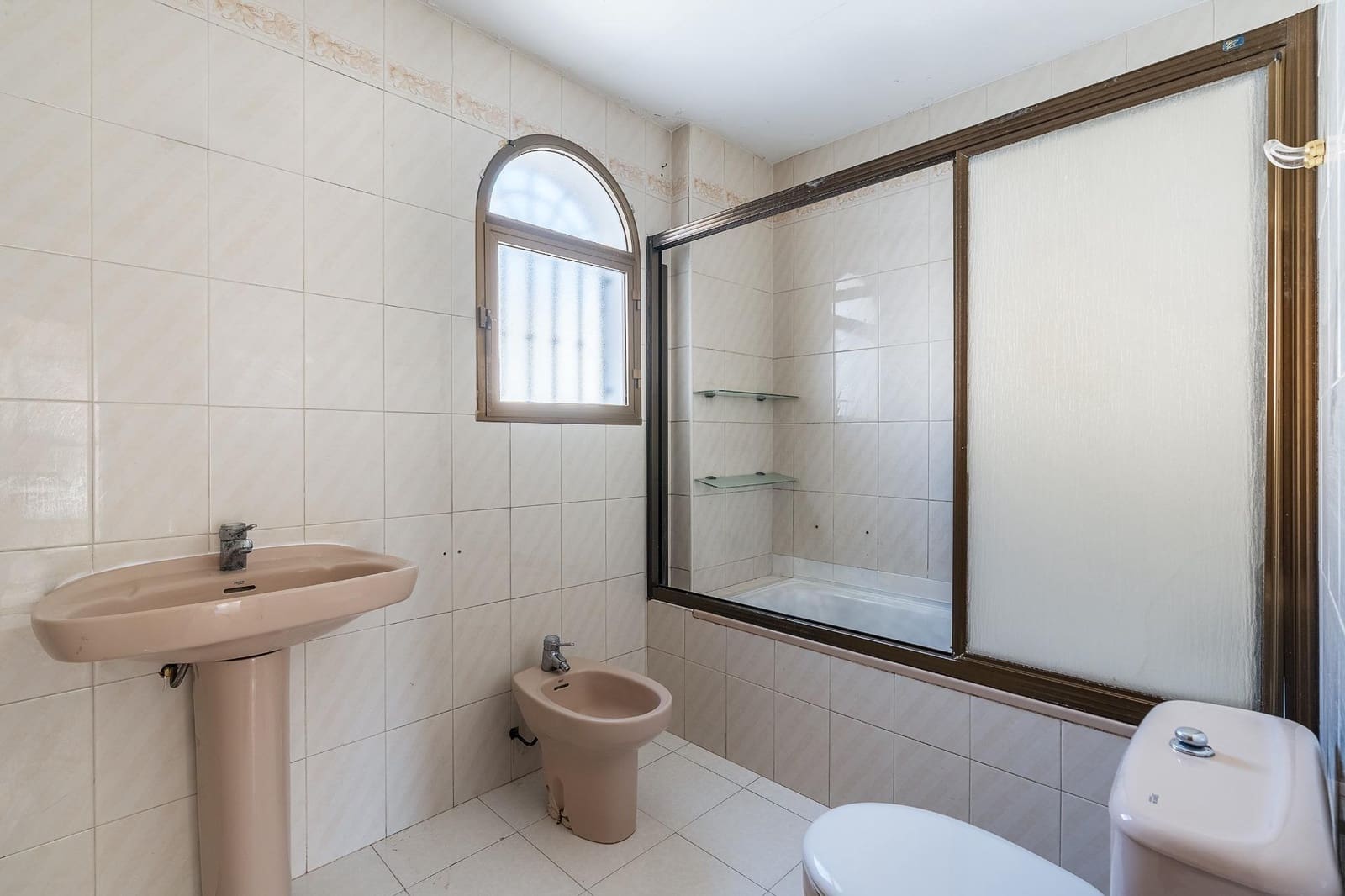 4 sovrum Radhus till salu i Motril - 269 000 € (Ref: 10102561)
