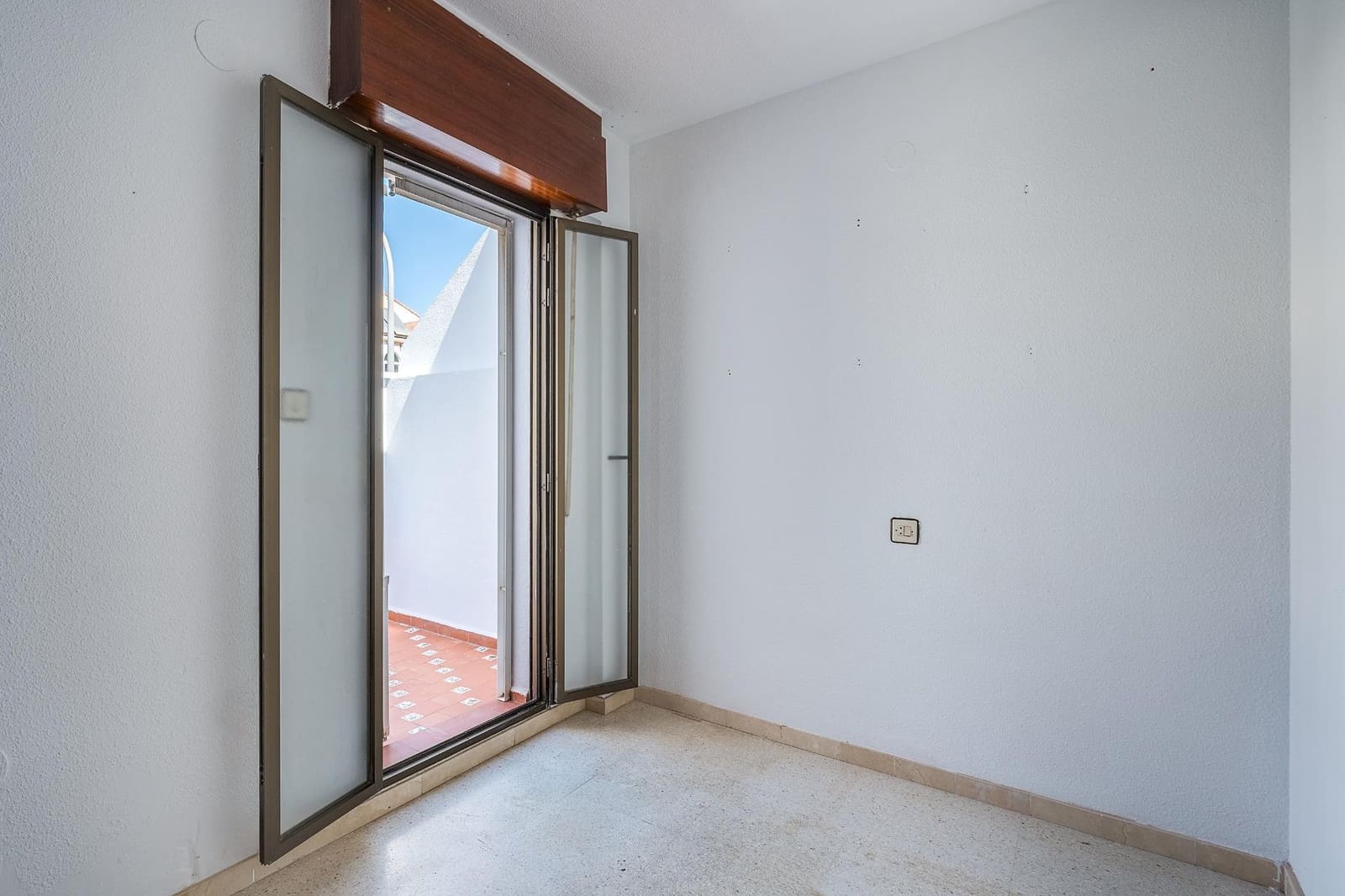 4 sovrum Radhus till salu i Motril - 269 000 € (Ref: 10102561)