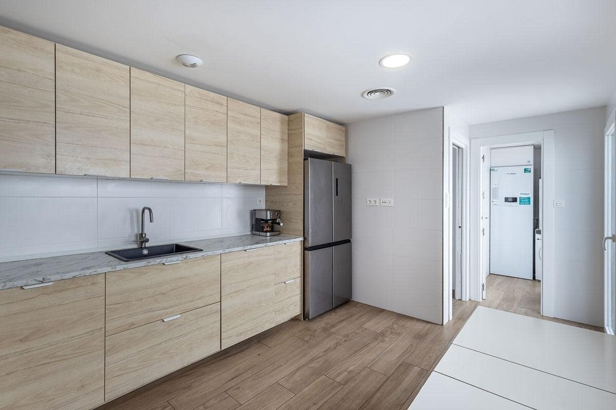 4 chambre Villa/Maison à vendre à Grenade ville avec piscine garage - 599 000 € (Ref: 10102562)