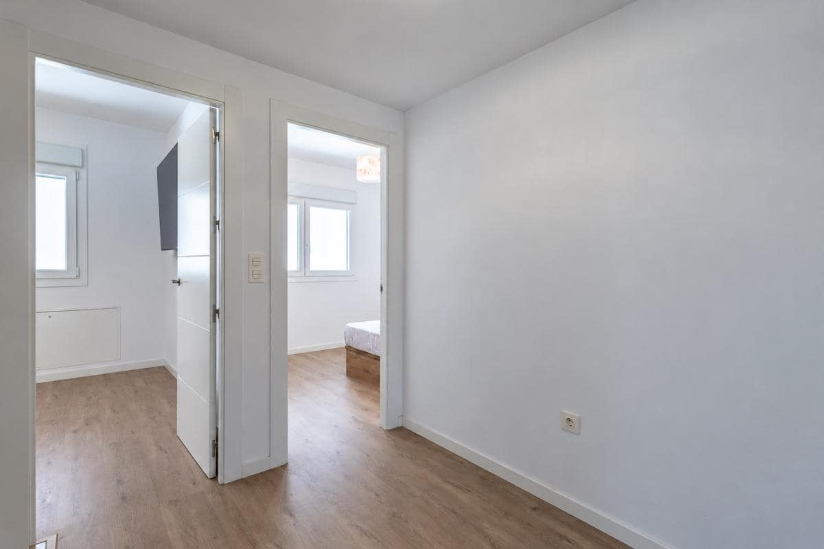 4 chambre Villa/Maison à vendre à Grenade ville avec piscine garage - 599 000 € (Ref: 10102562)