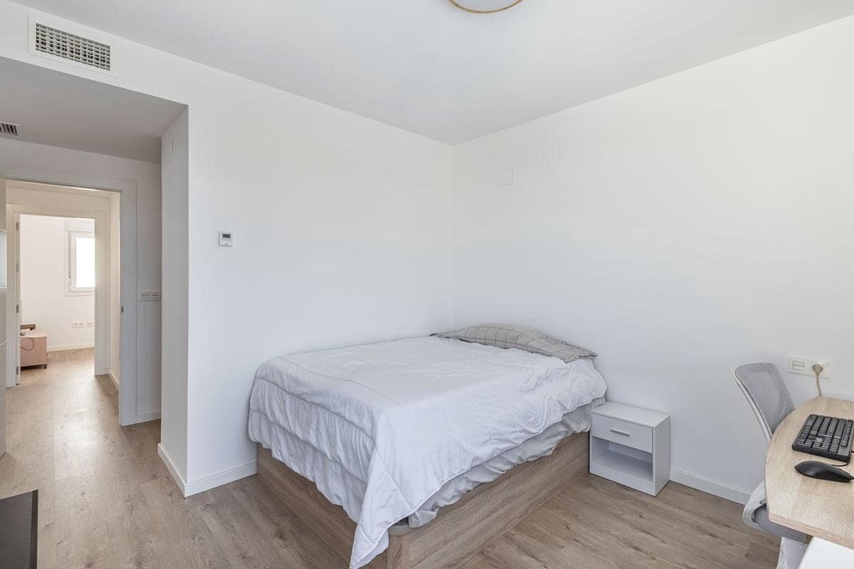 4 chambre Villa/Maison à vendre à Grenade ville avec piscine garage - 599 000 € (Ref: 10102562)