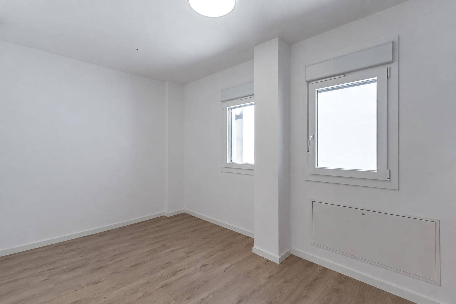 4 chambre Villa/Maison à vendre à Grenade ville avec piscine garage - 599 000 € (Ref: 10102562)