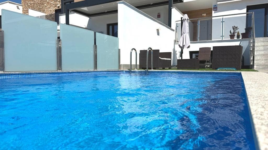 4 chambre Villa/Maison à vendre à Grenade ville avec piscine garage - 599 000 € (Ref: 10102562)