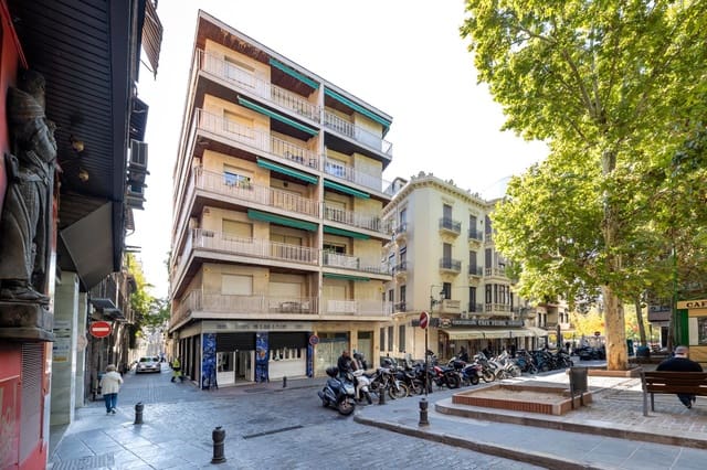 3 sovrum Lägenhet till salu i Centro, Granada stad - 499 500 € (Ref: 10102563)
