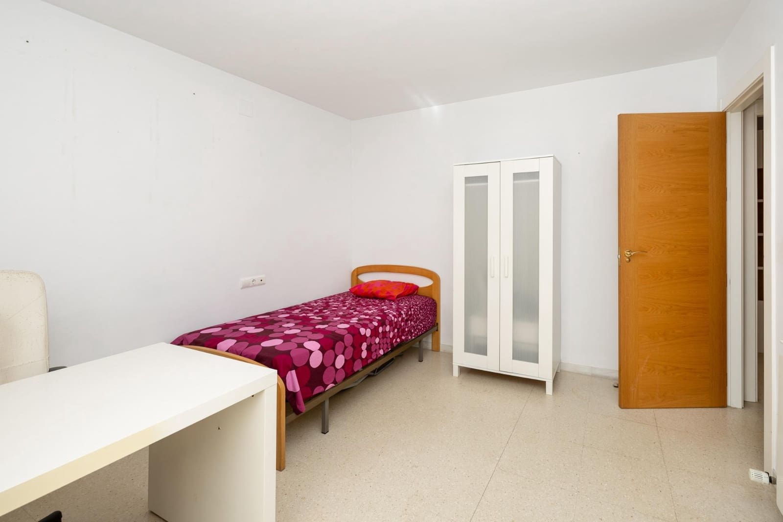 2 sovrum Lägenhet till salu i Granada stad med garage - 208 000 € (Ref: 10109660)
