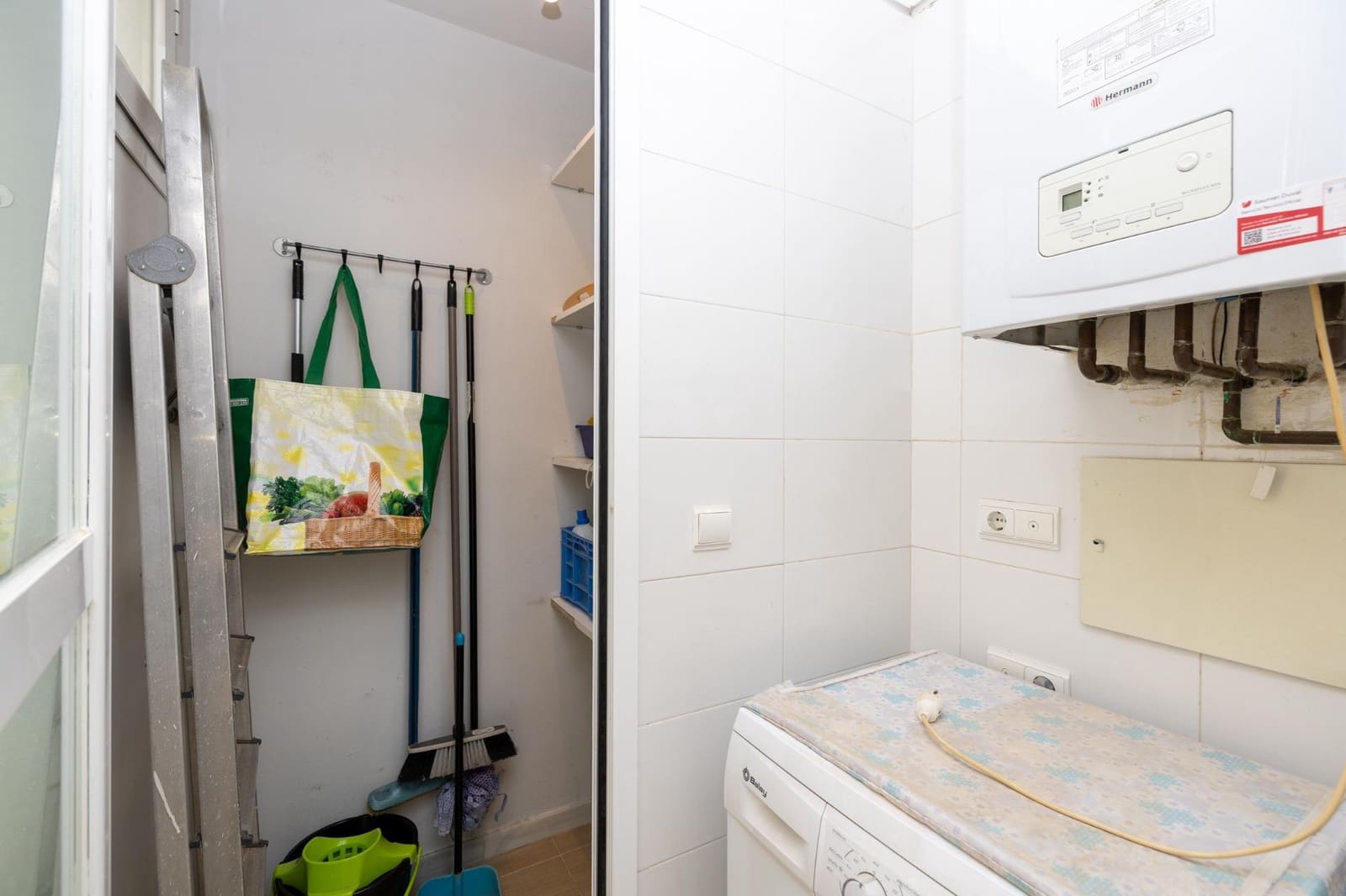 2 sovrum Lägenhet till salu i Granada stad med garage - 208 000 € (Ref: 10109660)