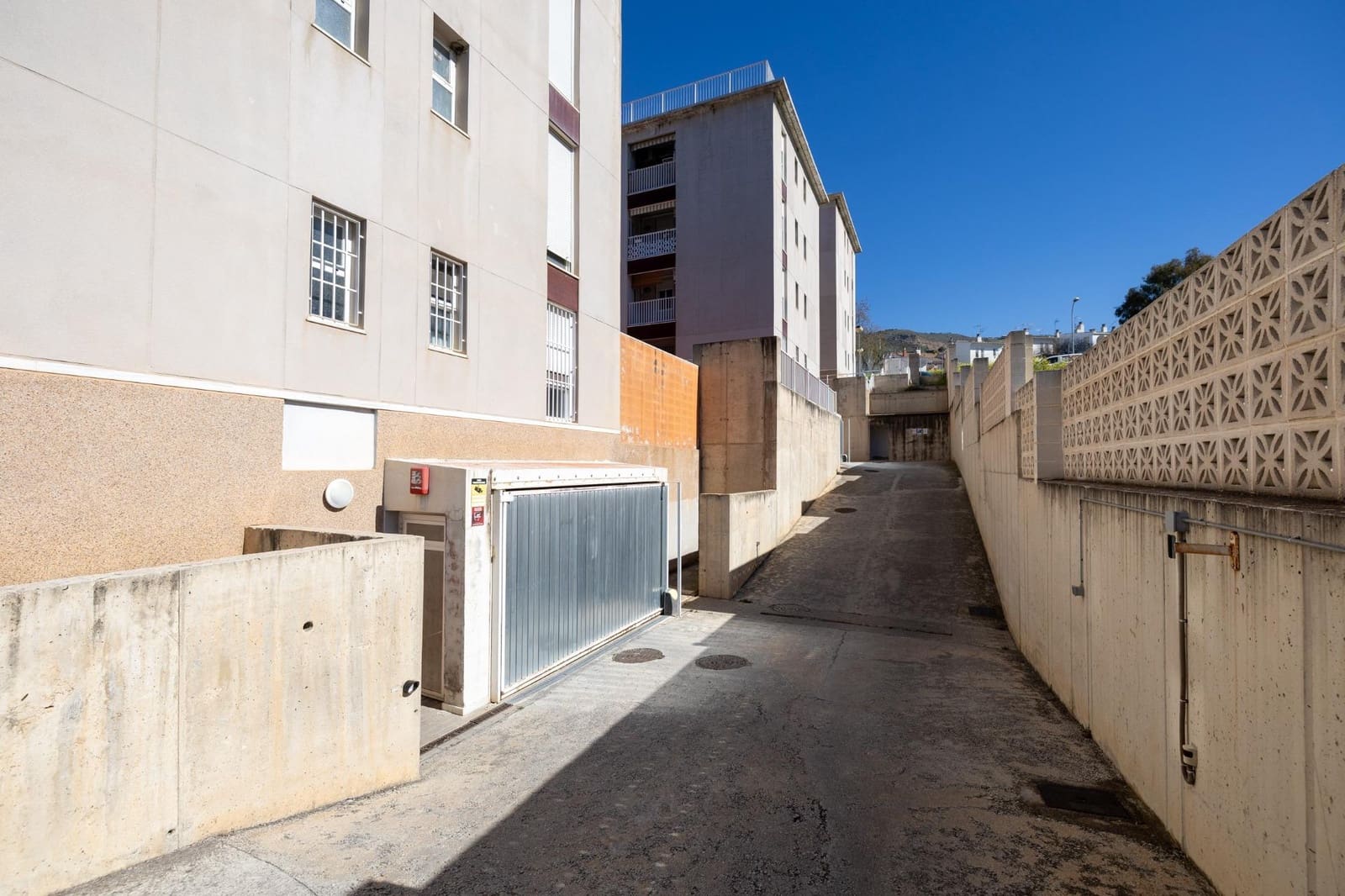 2 sovrum Lägenhet till salu i Granada stad med garage - 208 000 € (Ref: 10109660)