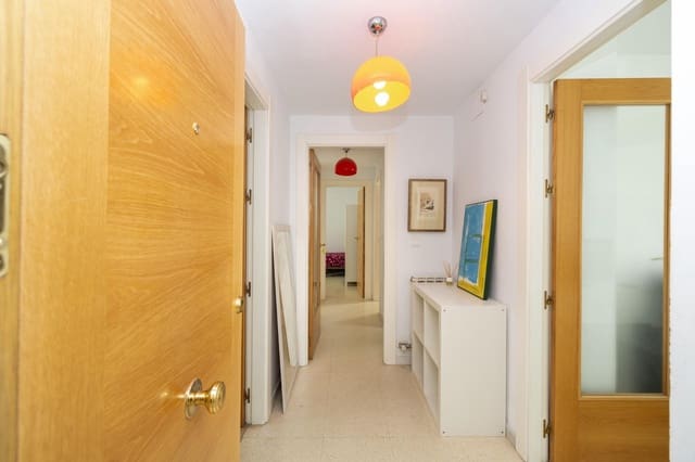 2 sovrum Lägenhet till salu i Granada stad - 208 000 € (Ref: 10109660)