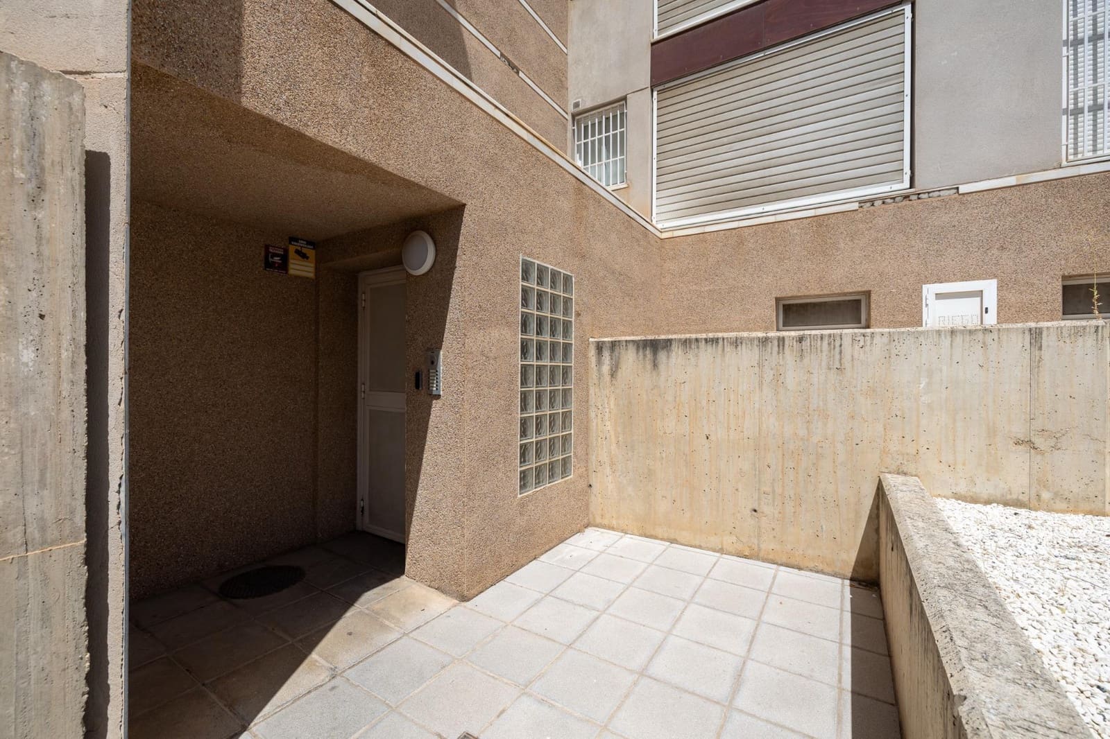 2 sovrum Lägenhet till salu i Granada stad med garage - 208 000 € (Ref: 10109660)