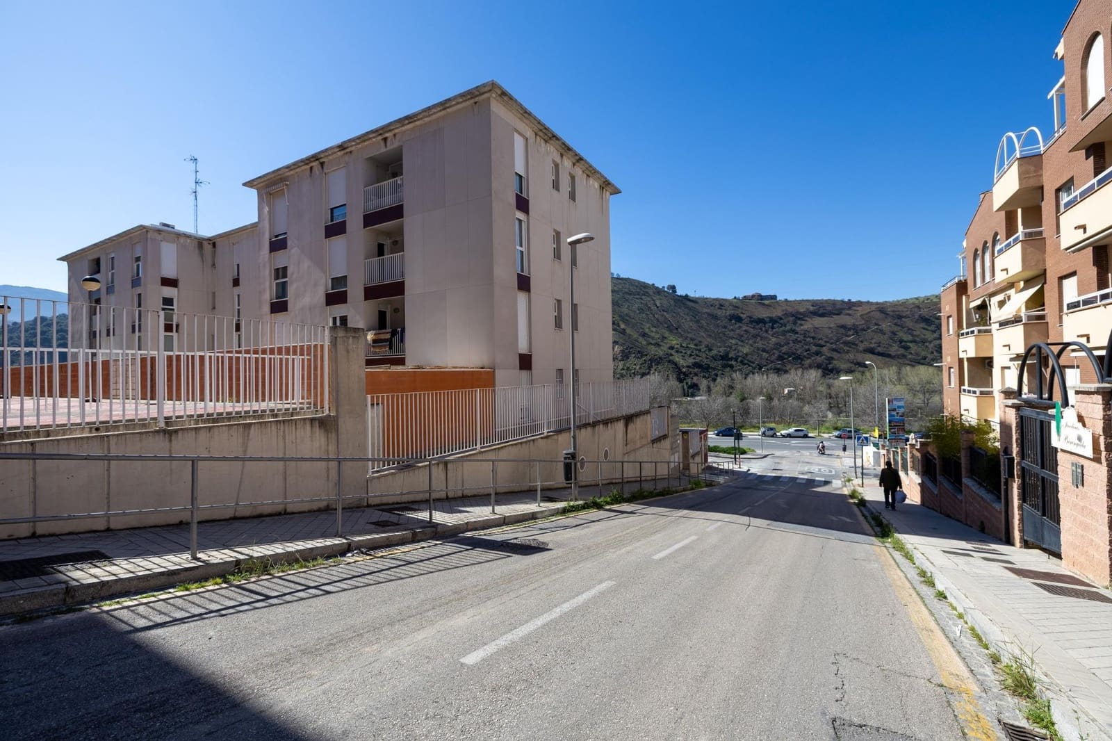 2 sovrum Lägenhet till salu i Granada stad med garage - 208 000 € (Ref: 10109660)