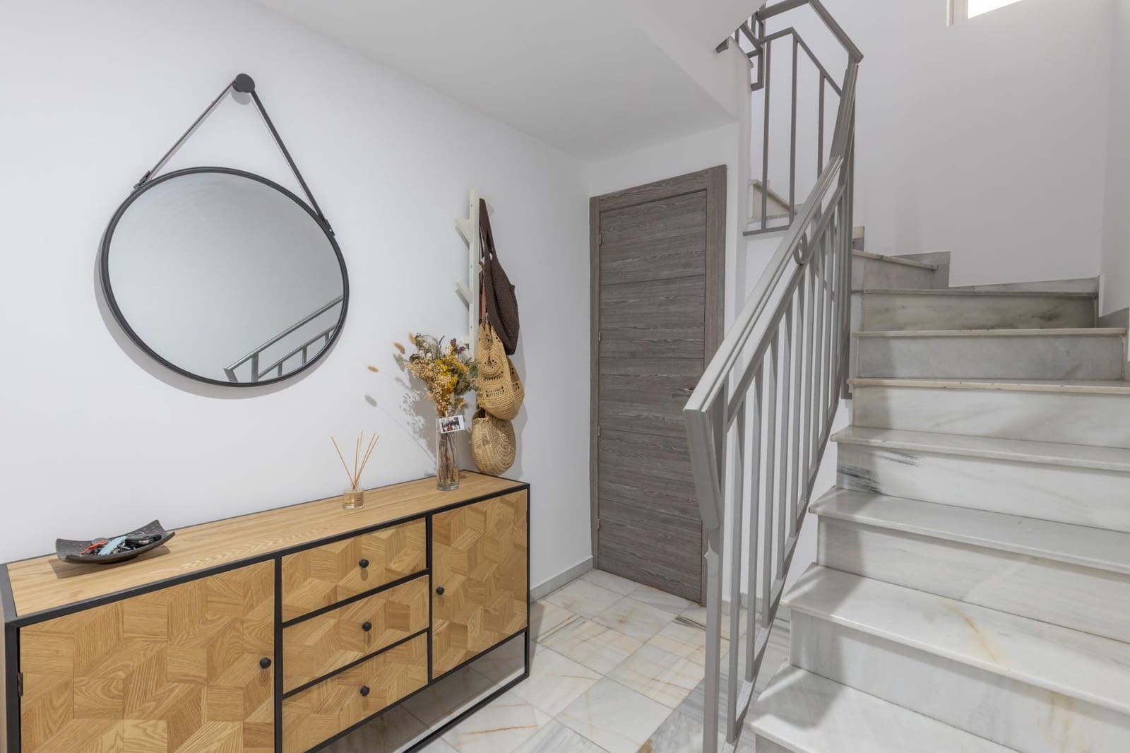 3 sypialnia Dom szeregowy na sprzedaż w Cenes de la Vega z basenem garażem - 220 000 € (Ref: 10109661)