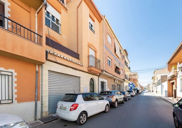 5 sovrum Radhus till salu i Armilla med garage - 334 900 € (Ref: 10115853)