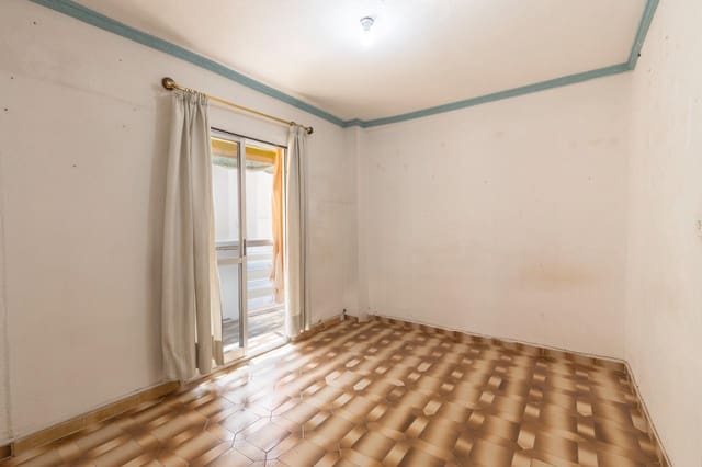 3 quarto Apartamento para venda em Zaidin, Granada cidade - 197 000 € (Ref: 10115855)