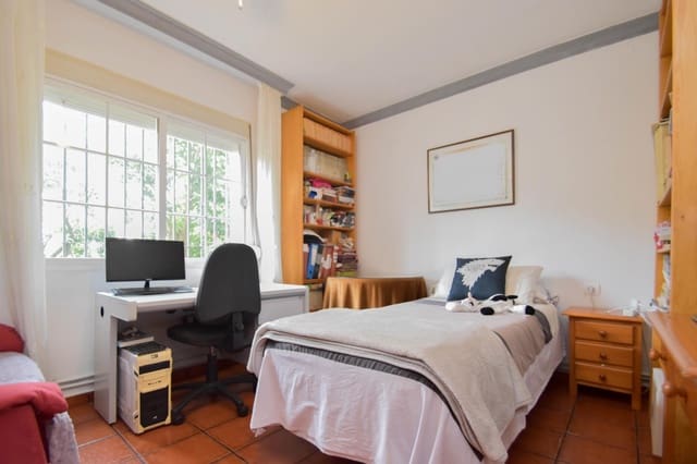 5 makuuhuone Huvila myytävänä paikassa Monachil mukana uima-altaan - 425 000 € (Ref: 10115856)