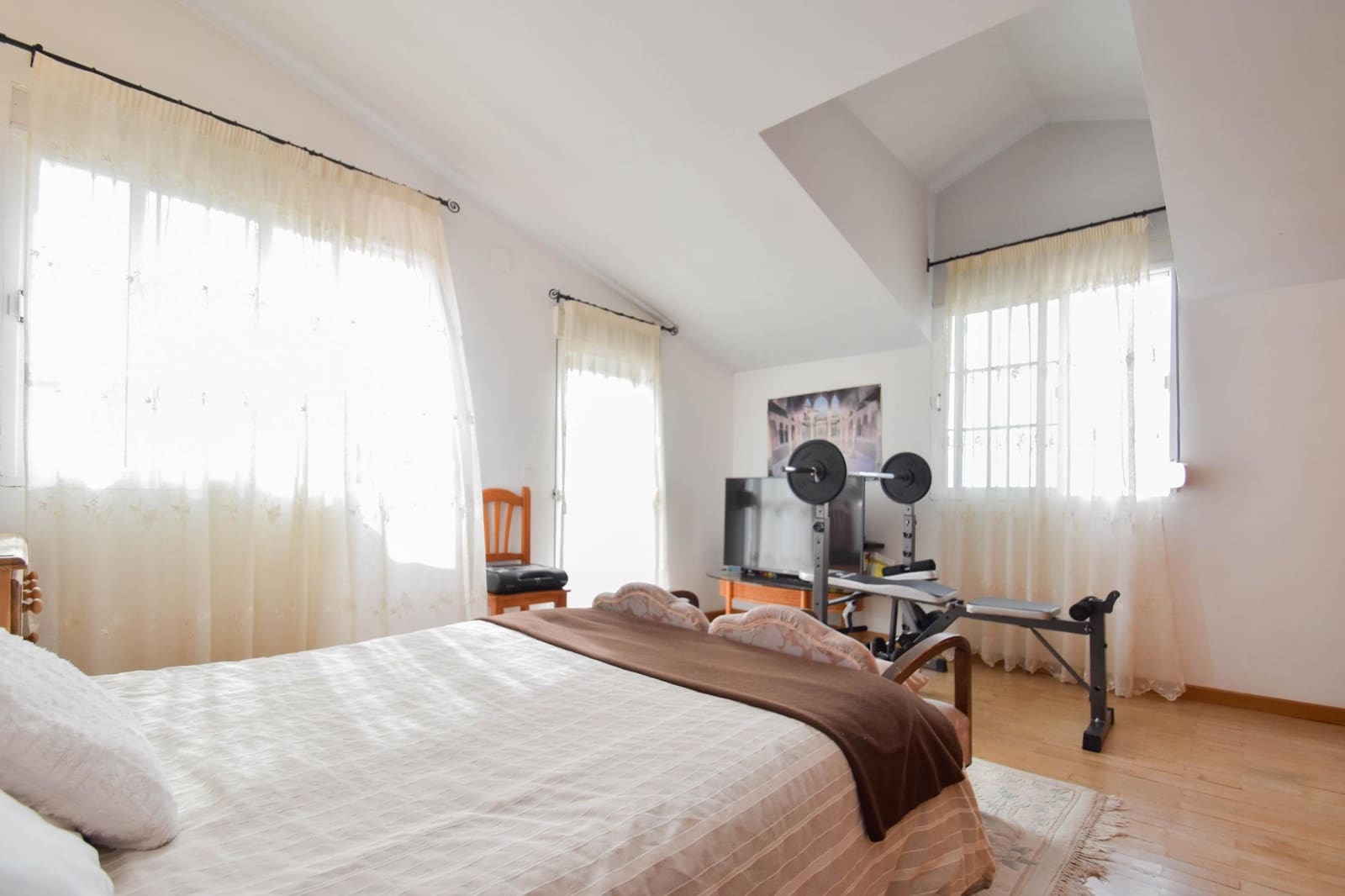 5 bedroom Villa for sale in Monachil with pool - € 425,000 (Ref: 10115856)