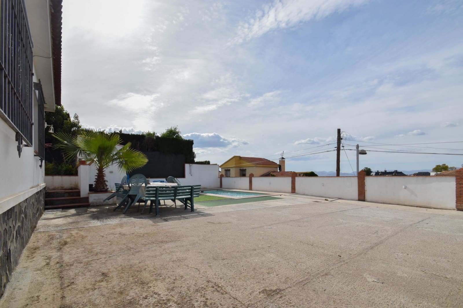 5 bedroom Villa for sale in Monachil with pool - € 425,000 (Ref: 10115856)