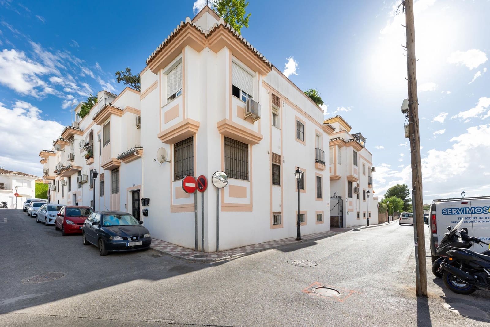 Ático de 2 habitaciones en La Zubia en venta con garaje - 200.000 € (Ref: 10115857)