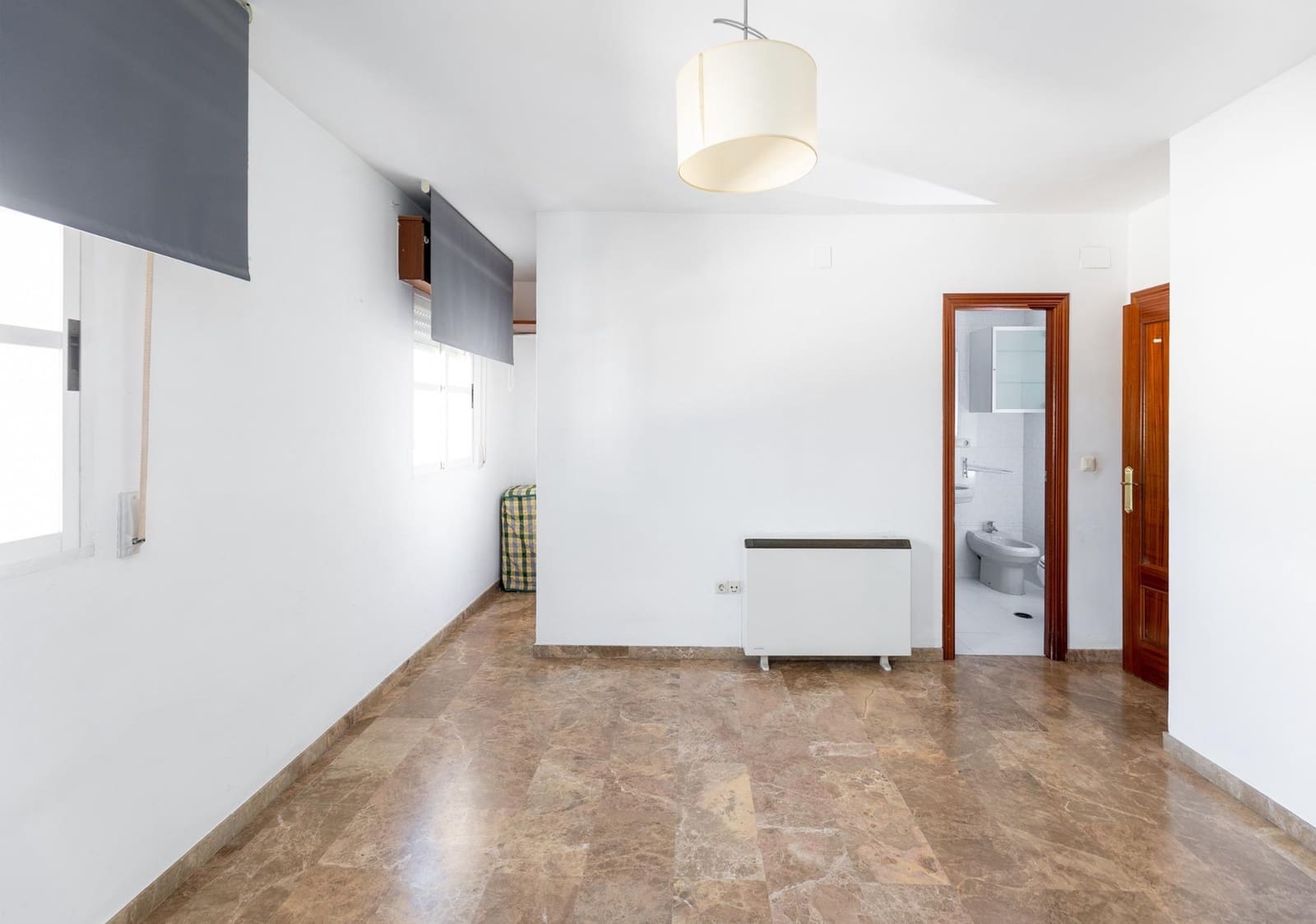 Ático de 2 habitaciones en La Zubia en venta con garaje - 200.000 € (Ref: 10115857)