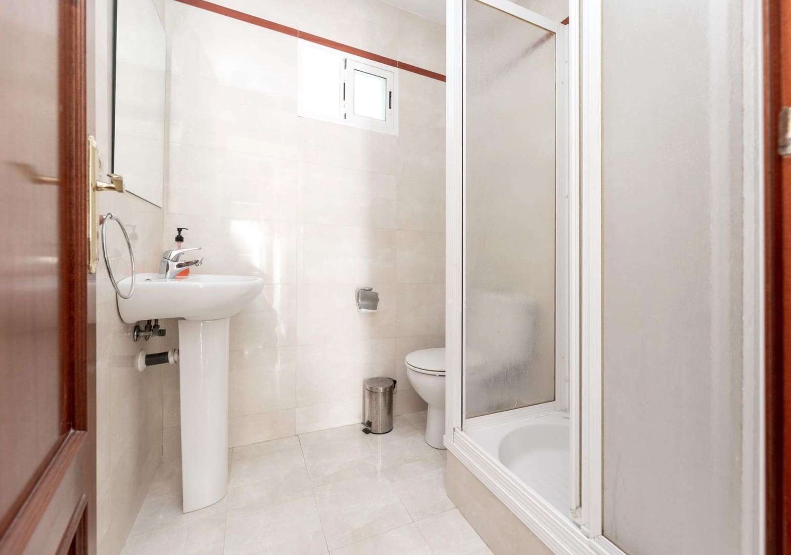 Ático de 2 habitaciones en La Zubia en venta con garaje - 200.000 € (Ref: 10115857)