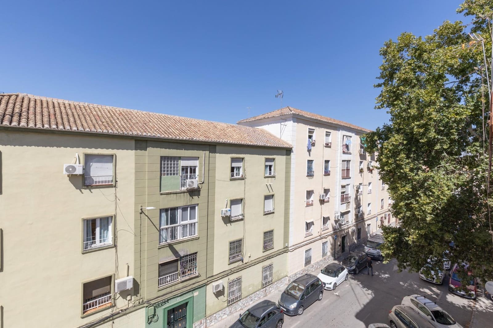 3 bedroom Flat for sale in Granada city - € 149,900 (Ref: 10115860)