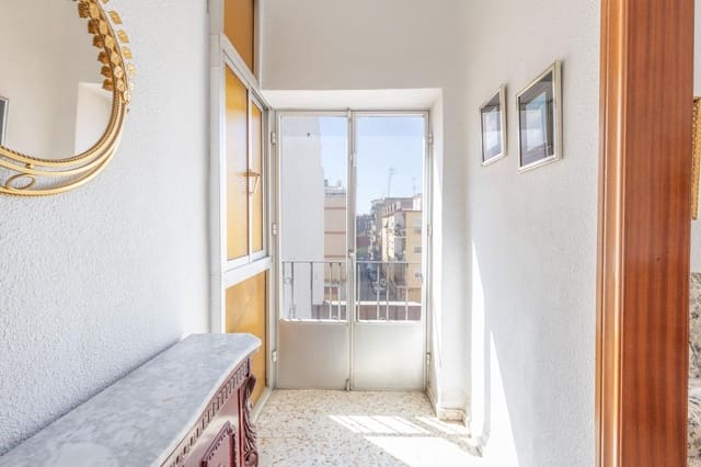 3 quarto Apartamento para venda em Zaidin, Granada cidade - 149 900 € (Ref: 10115860)