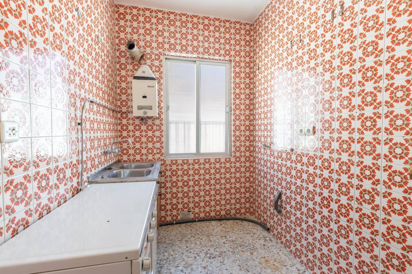 3 bedroom Flat for sale in Granada city - € 149,900 (Ref: 10115860)