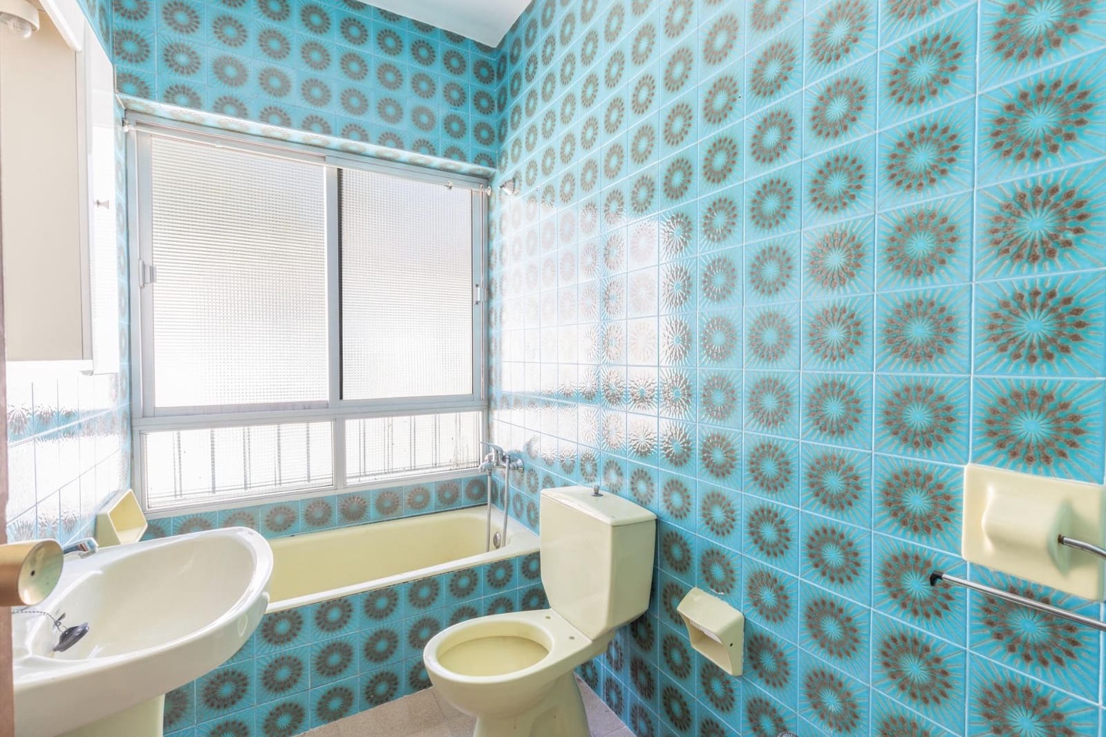 3 bedroom Flat for sale in Granada city - € 149,900 (Ref: 10115860)