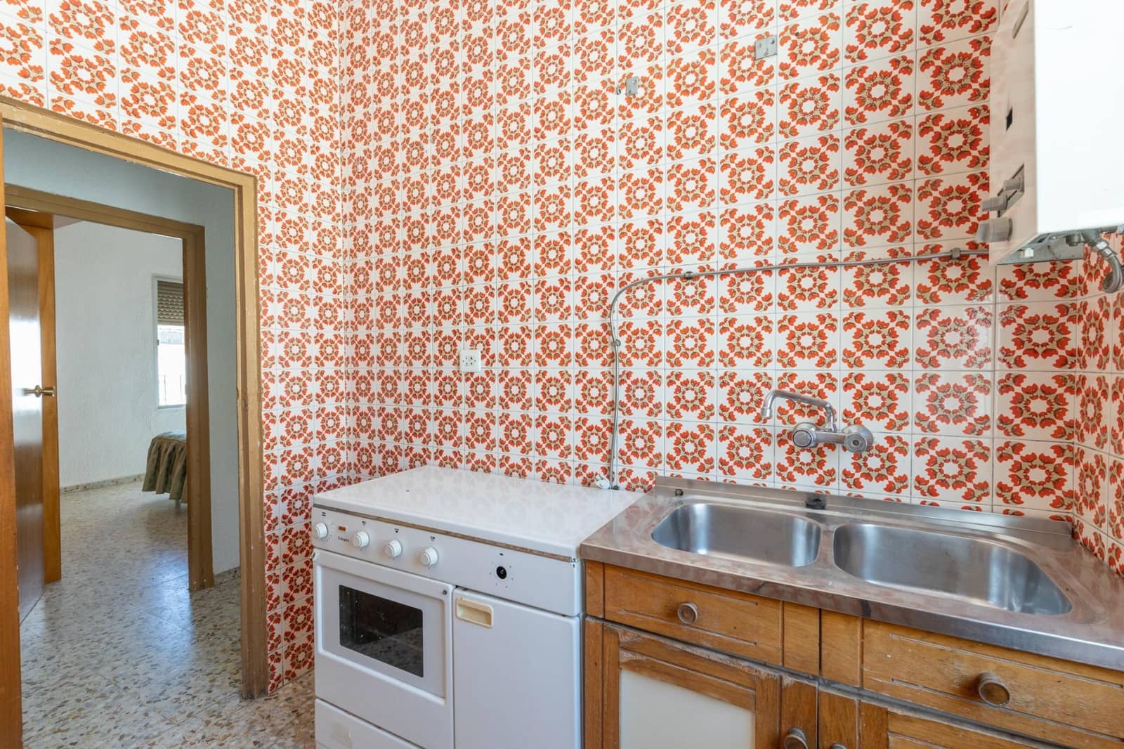 3 bedroom Flat for sale in Granada city - € 149,900 (Ref: 10115860)