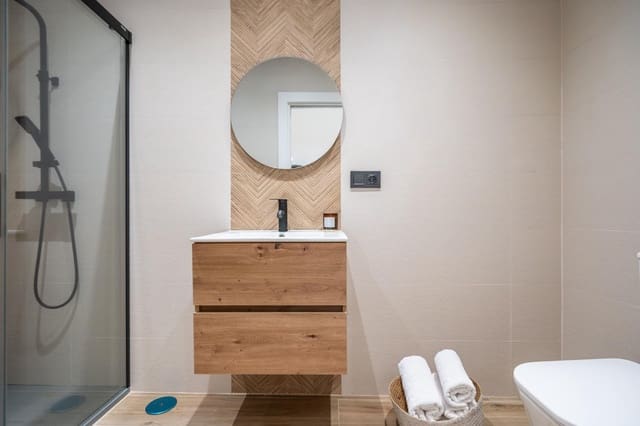 1 quarto Loft para venda em Granada cidade - 159 900 € (Ref: 10120162)
