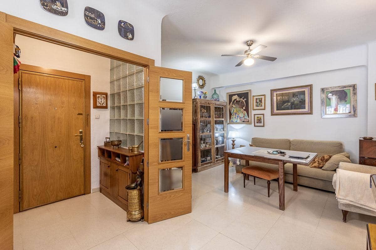 3 sypialnia Mieszkanie na sprzedaż w Miasto Grenada - 298 000 € (Ref: 10120163)