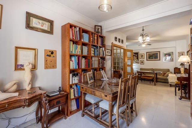 3 quarto Apartamento para venda em Granada cidade - 298 000 € (Ref: 10120163)