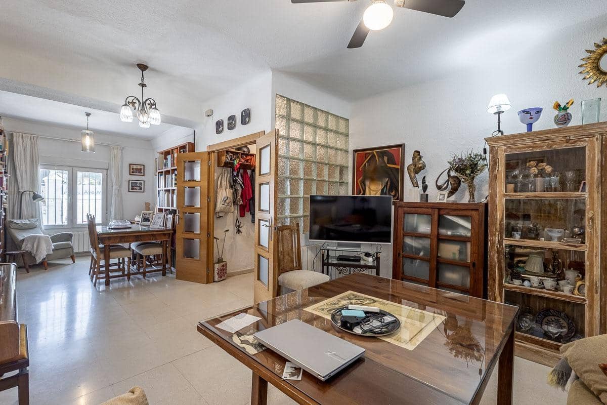 3 sypialnia Mieszkanie na sprzedaż w Miasto Grenada - 298 000 € (Ref: 10120163)