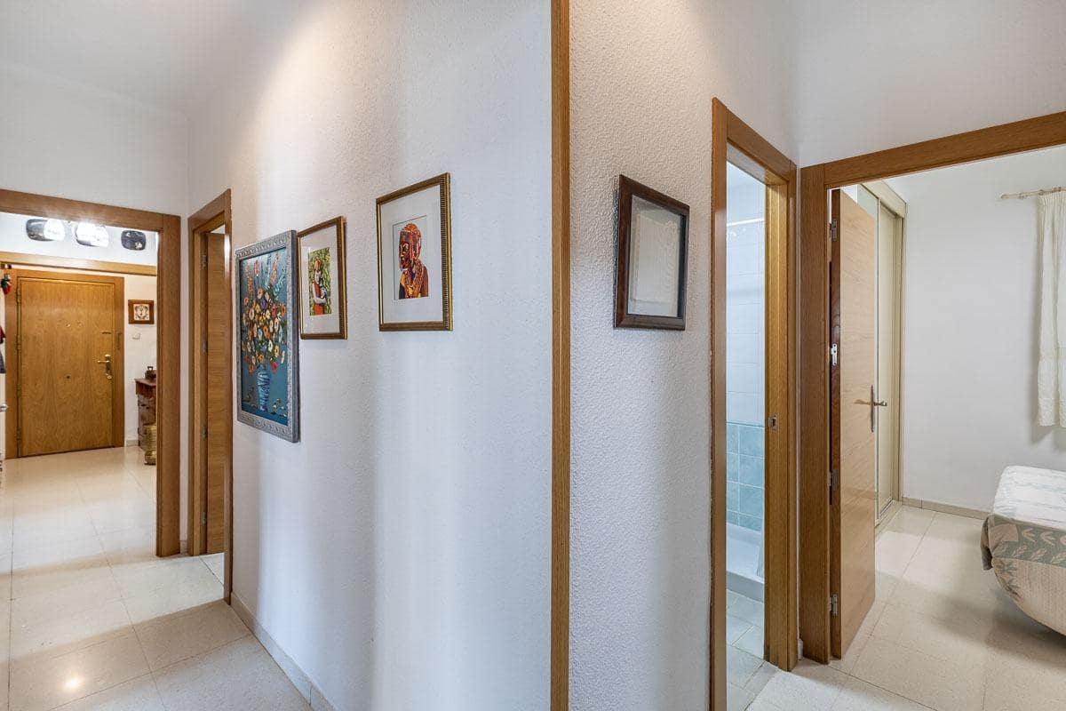 3 sypialnia Mieszkanie na sprzedaż w Miasto Grenada - 298 000 € (Ref: 10120163)