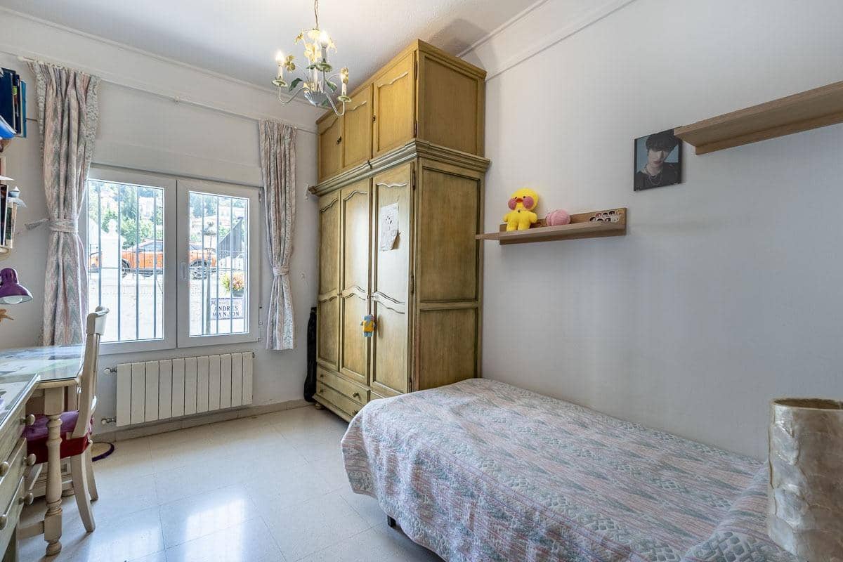 3 sypialnia Mieszkanie na sprzedaż w Miasto Grenada - 298 000 € (Ref: 10120163)