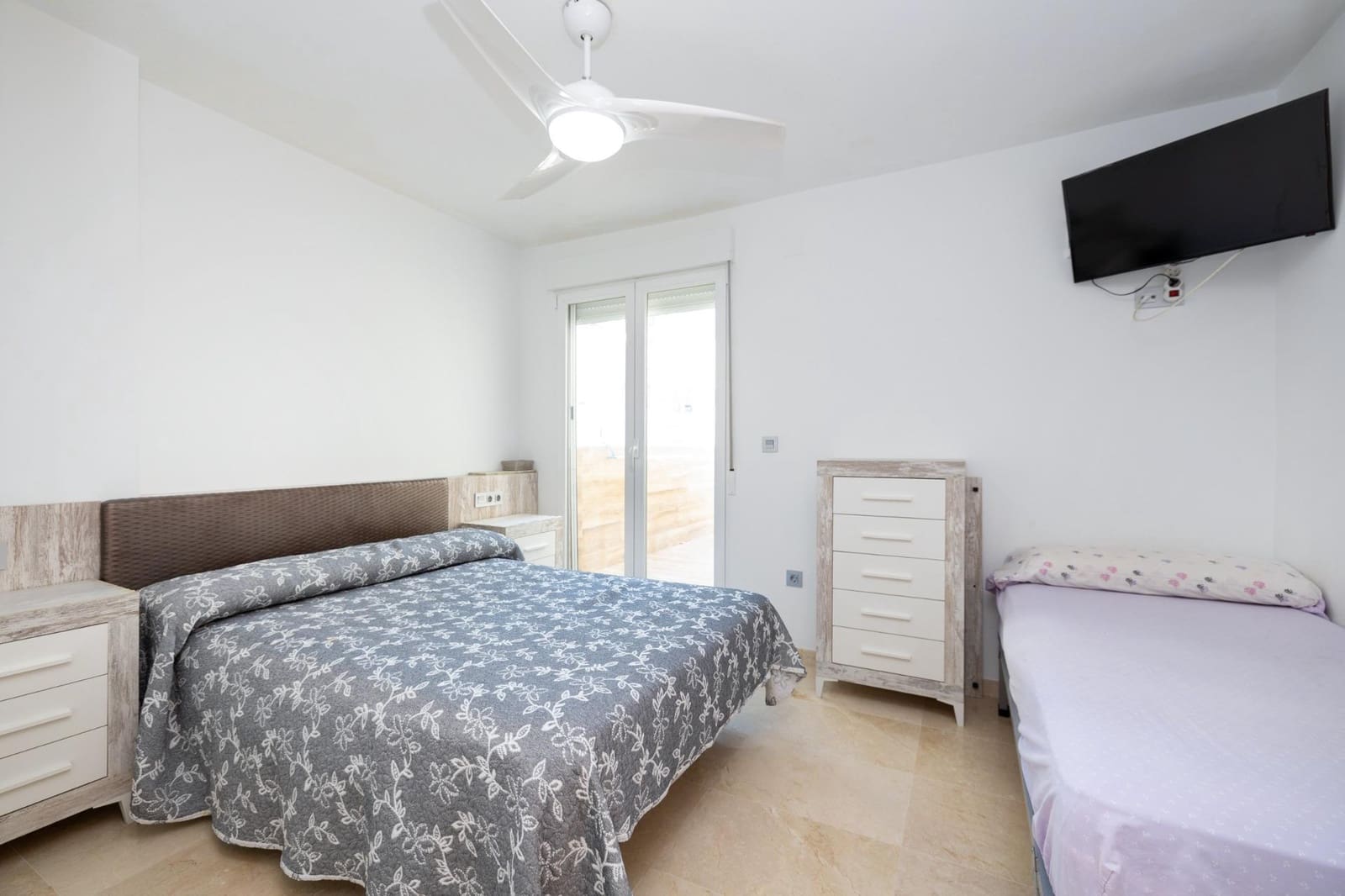 4 quarto Apartamento para venda em Almunecar com piscina garagem - 500 000 € (Ref: 10120164)