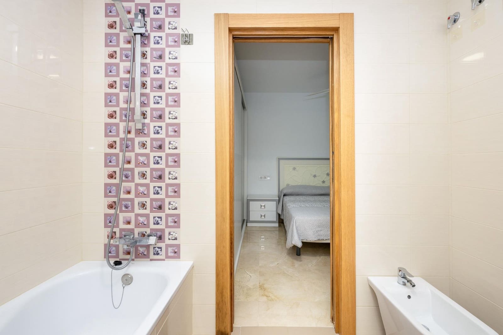 4 quarto Apartamento para venda em Almunecar com piscina garagem - 500 000 € (Ref: 10120164)
