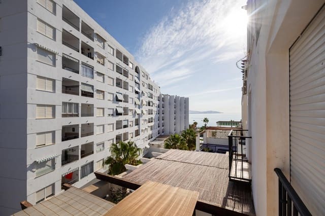 4 quarto Apartamento para venda em Almuñécar com piscina garagem - 500 000 € (Ref: 10120164)