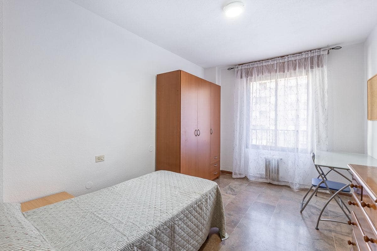 3 sypialnia Mieszkanie na sprzedaż w Miasto Grenada z garażem - 339 000 € (Ref: 10120165)