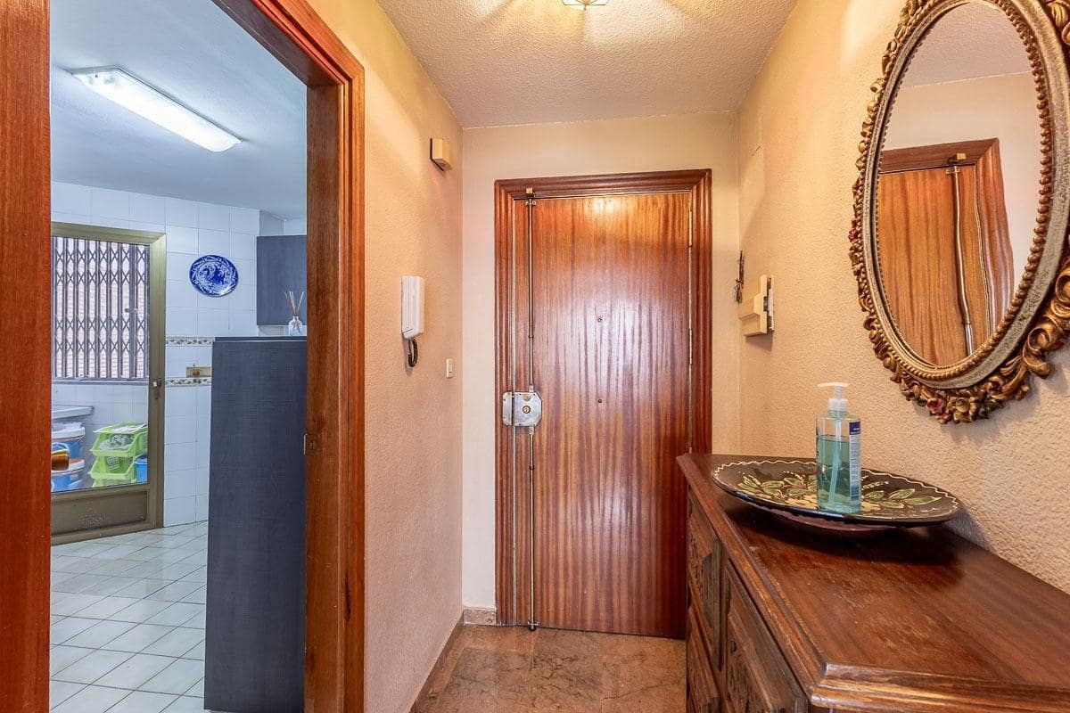 3 sypialnia Mieszkanie na sprzedaż w Miasto Grenada z garażem - 339 000 € (Ref: 10120165)