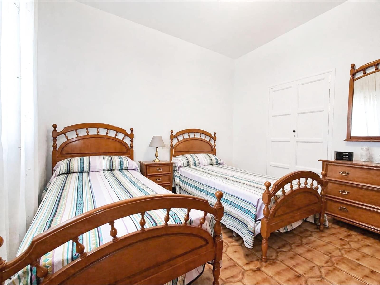 2 camera da letto Appartamento da affittare in Granada citta - 800 € (Rif: 10129391)