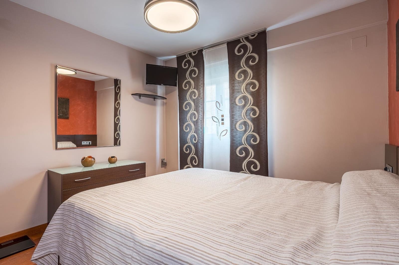 3 sovrum Lägenhet till salu i Granada stad - 239 900 € (Ref: 10129393)