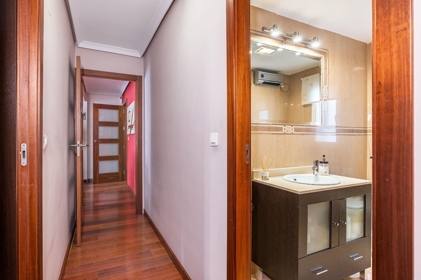 3 sovrum Lägenhet till salu i Granada stad - 239 900 € (Ref: 10129393)