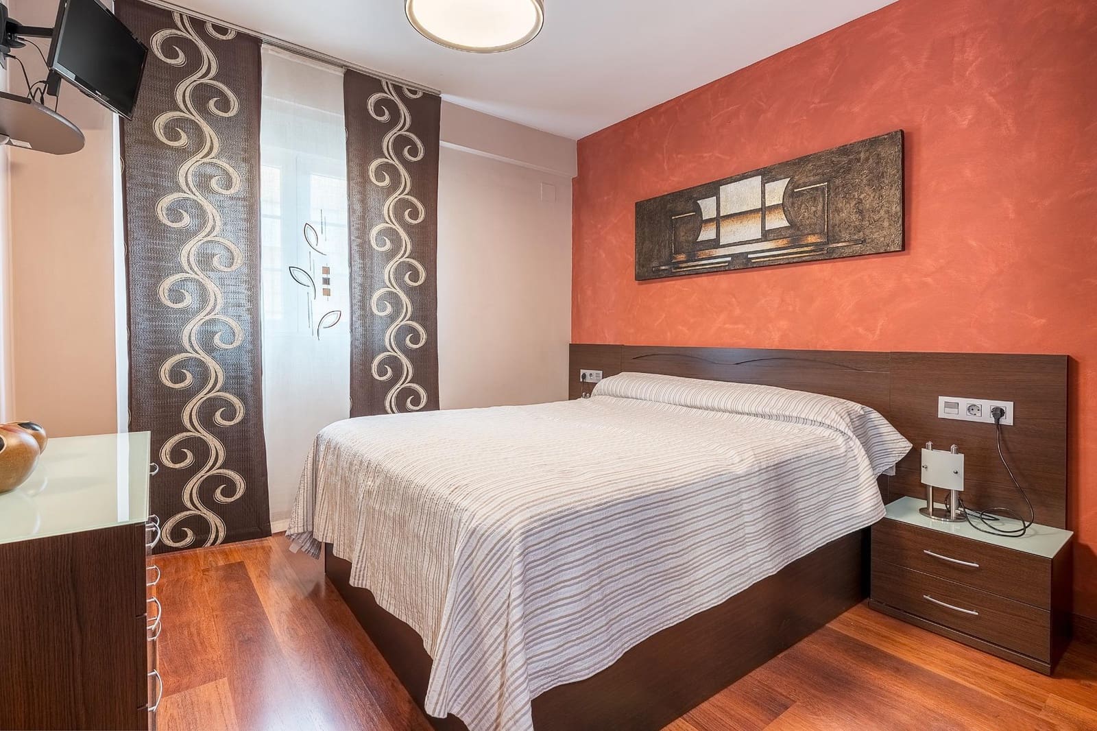 3 sovrum Lägenhet till salu i Granada stad - 239 900 € (Ref: 10129393)