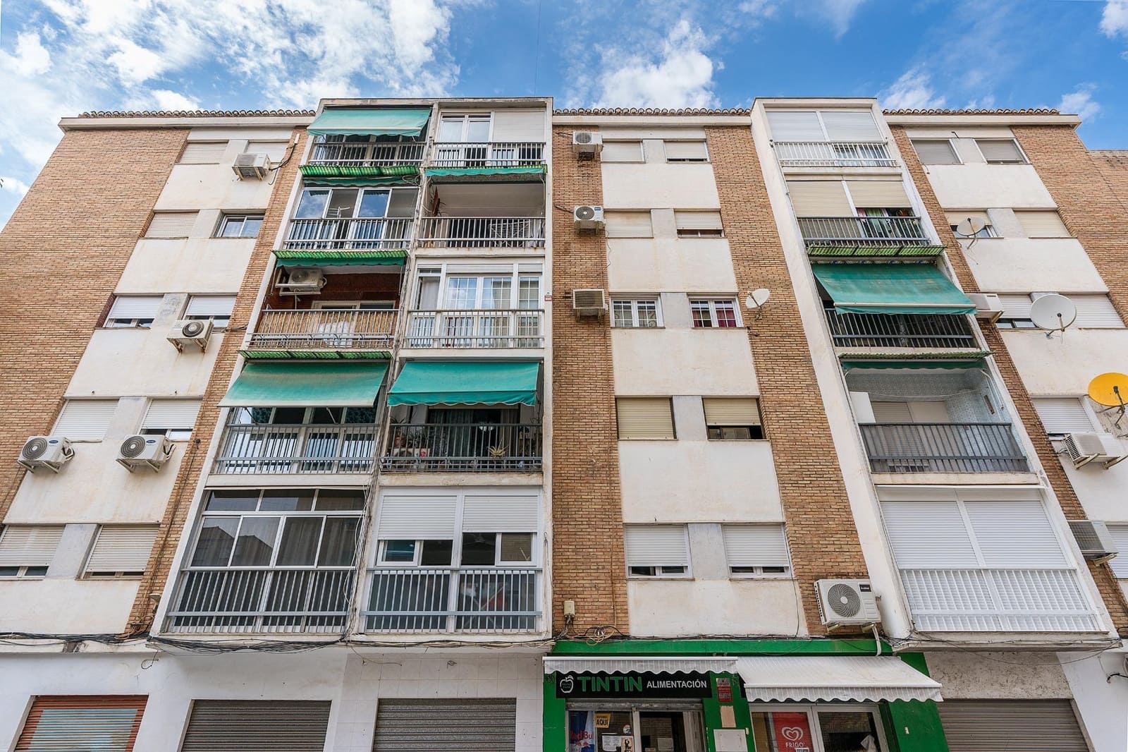 3 sovrum Lägenhet till salu i Granada stad - 239 900 € (Ref: 10129393)
