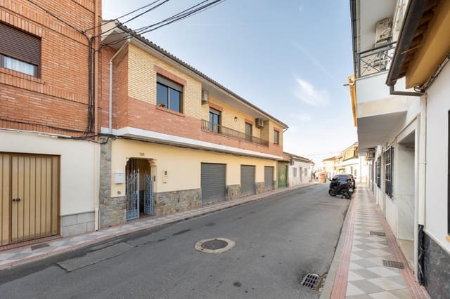 5 Zimmer Reihenhaus zu verkaufen in Atarfe mit Garage - 259.000 € (Ref: 10129394)
