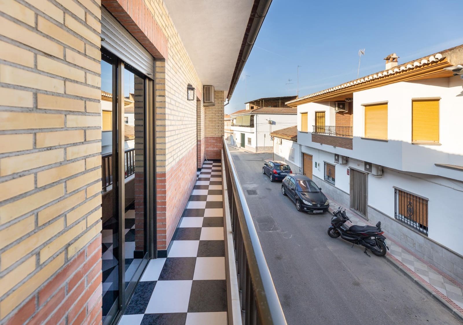 5 Zimmer Reihenhaus zu verkaufen in Atarfe mit Garage - 259.000 € (Ref: 10129394)