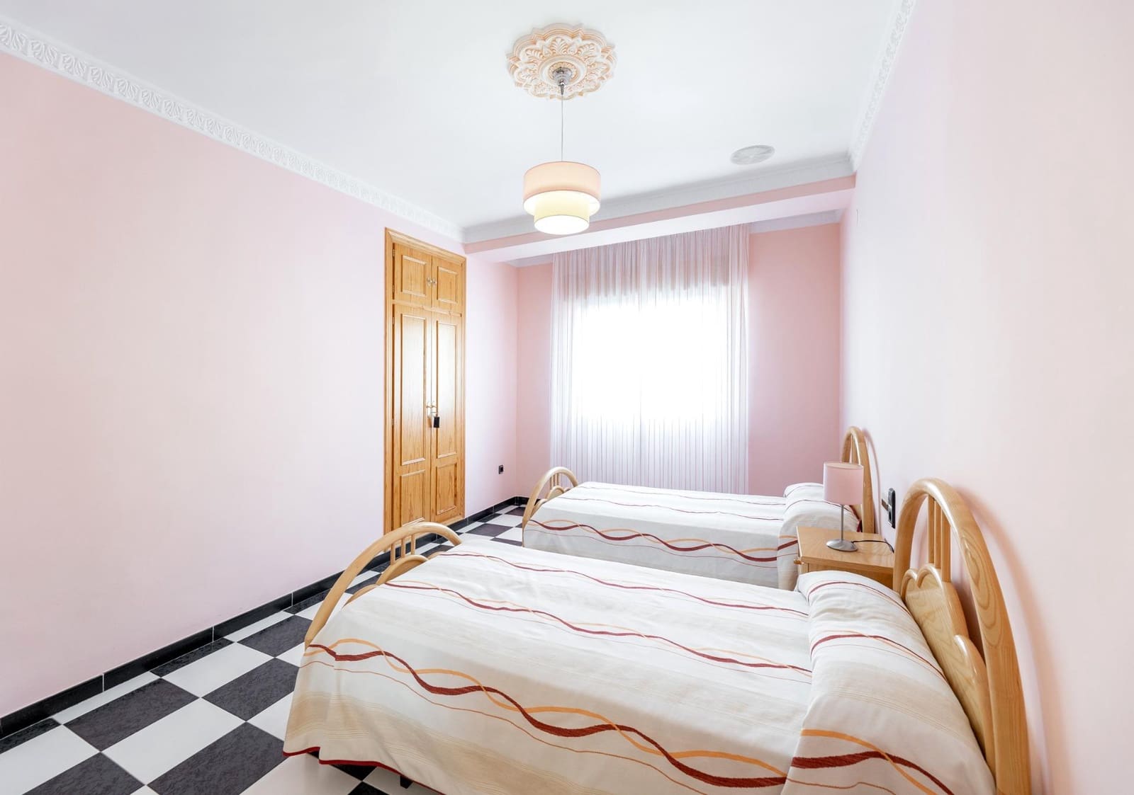5 Zimmer Reihenhaus zu verkaufen in Atarfe mit Garage - 259.000 € (Ref: 10129394)
