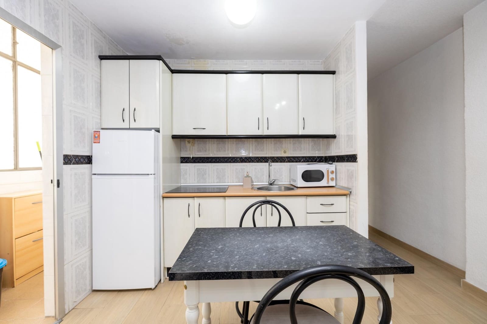 2 makuuhuone Asunto myytävänä paikassa Granada kaupunki - 239 000 € (Ref: 10129400)